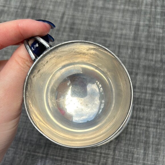 Antique Meriden Quadruple Silver Plate Demitasse Cup & Saucer – Floral Engraved - Picture 5 of 10